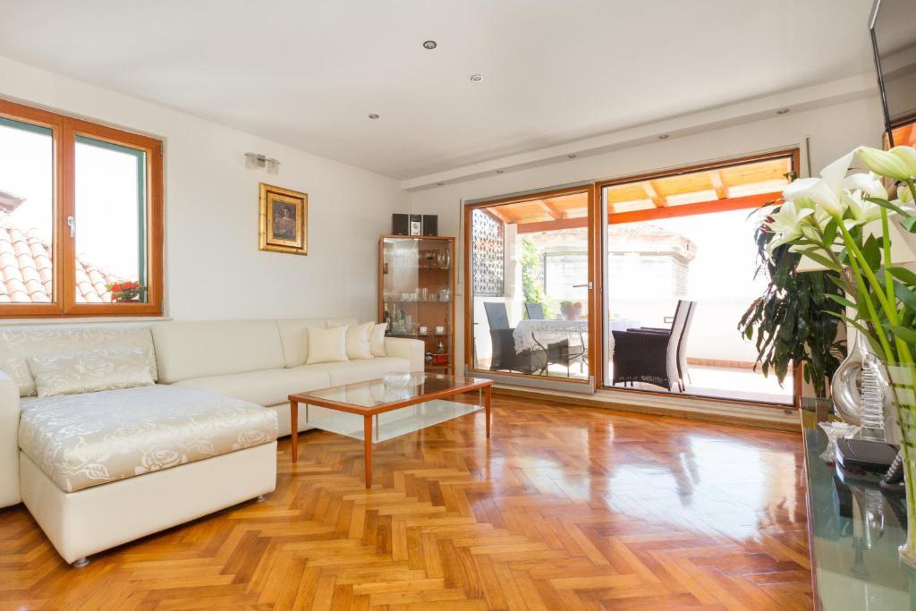 Penthouse Matkovic Διαμέρισμα Σπλιτ Δωμάτιο φωτογραφία